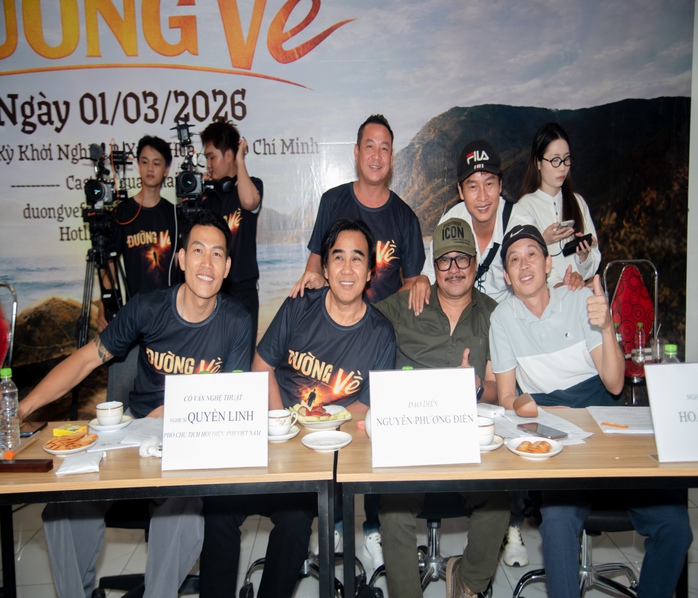 Nam Em, Khả Ngân "khóc sướt mướt" vì nghệ sĩ Quyền Linh - Ảnh 5.