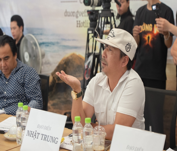 Nam Em, Khả Ngân "khóc sướt mướt" vì nghệ sĩ Quyền Linh - Ảnh 7.