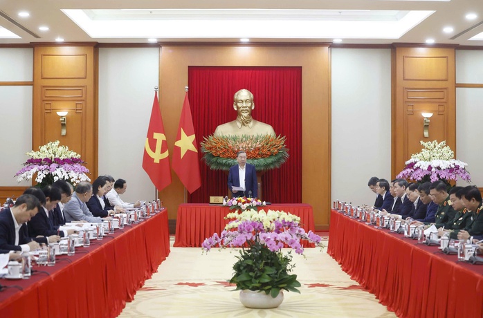 Cơ sở l&yacute; luận v&agrave; thực tiễn cho chiến lược ph&aacute;t triển mới - Ảnh 1.