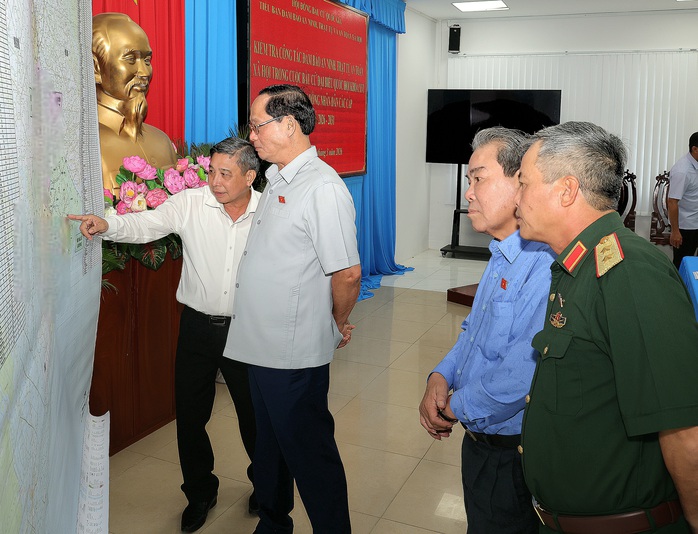 Ph&oacute; Chủ tịch Quốc hội Trần Quang Phương kiểm tra c&ocirc;ng t&aacute;c bầu cử tại Cần Thơ 2026 - Ảnh 3.