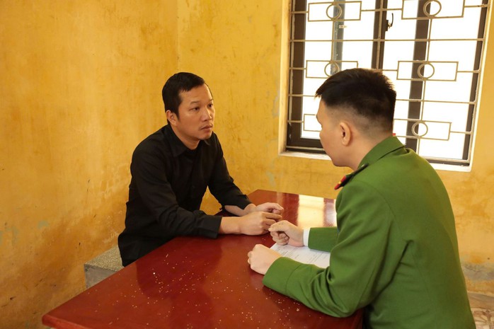 Triệt ph&aacute; đường d&acirc;y tổ chức đ&aacute;nh bạc quy m&ocirc; gần 1.000 tỷ đồng - Ảnh 2.