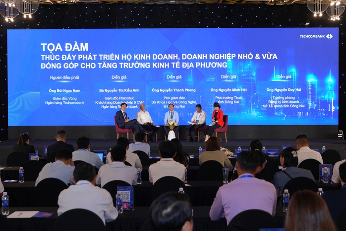 Techcombank thúc đẩy chuyển đổi số, tiếp cận tài chính cho doanh nghiệp và hộ kinh doanh ở Đồng Nai - Ảnh 2.