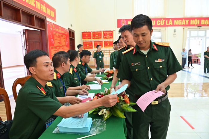 Kh&aacute;nh H&ograve;a: Bầu cử sớm ở Lữ đo&agrave;n đặc c&ocirc;ng nước 5 - Ảnh 4.