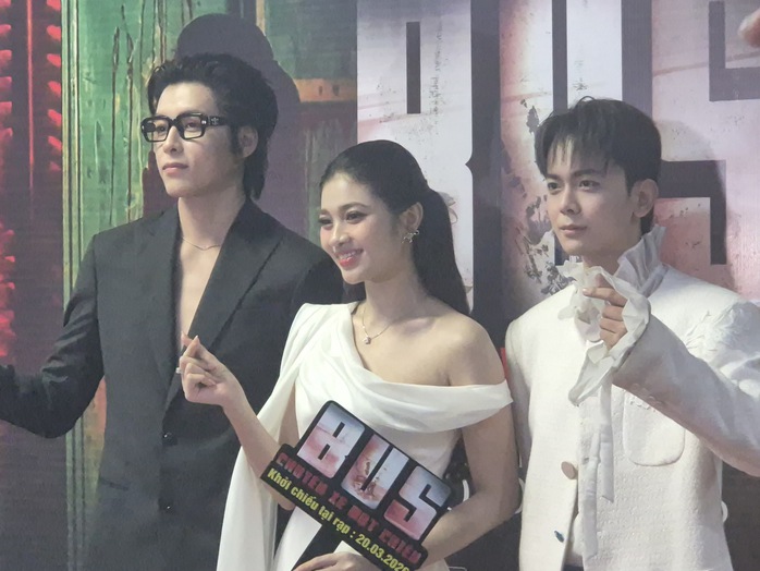 Diễn vi&ecirc;n V&acirc;n Trang: "Muốn l&agrave;m nghề l&acirc;u v&agrave; d&agrave;i!" - Ảnh 5.