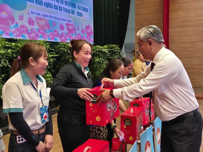 Lao động nữ phường An Lạc rộn r&agrave;ng kỷ niệm ng&agrave;y quốc tế Phụ nữ 8-3 - Ảnh 4.