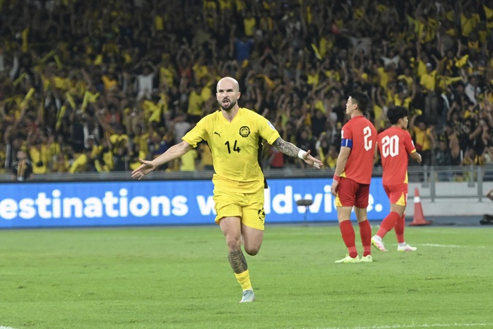 B&ecirc; bối nhập tịch c&oacute; thể đẩy b&oacute;ng đ&aacute; Malaysia v&agrave;o khủng hoảng lớn - Ảnh 3.