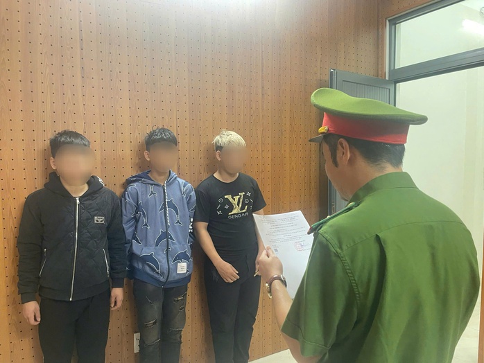 Nh&oacute;m thiếu ni&ecirc;n c&ocirc;n đồ cướp xe đạp điện tại Đ&agrave; Nẵng năm 2026 - Ảnh 1.