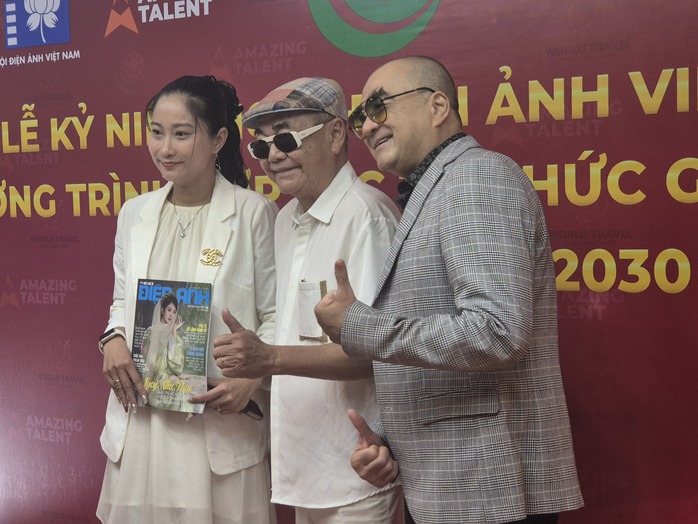 NSND Trà Giang, Quyền Linh, Lý Hùng, Hồng Ánh… cùng tụ hội! - Ảnh 9.