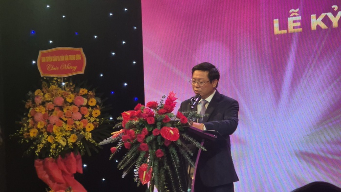 NSND Trà Giang, Quyền Linh, Lý Hùng, Hồng Ánh… cùng tụ hội! - Ảnh 16.