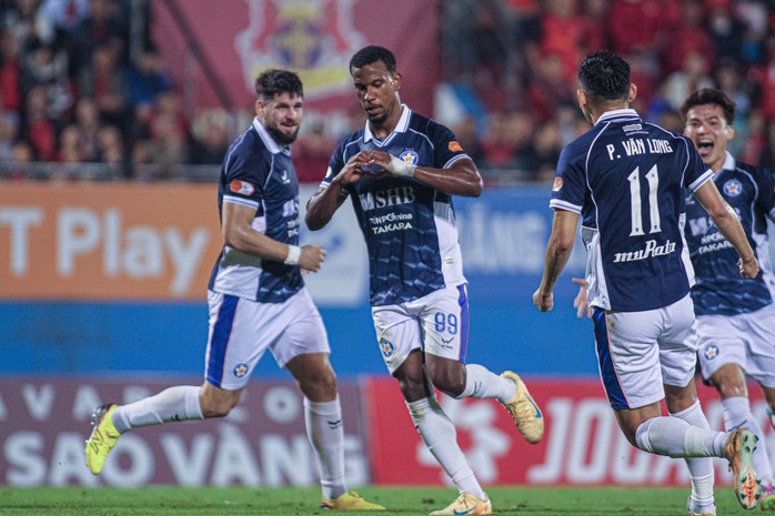 Ninh B&igrave;nh FC vẫn chưa t&igrave;m lại mạch thắng - Ảnh 2.