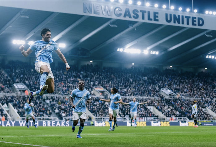 Marmoush lập "c&uacute; đ&uacute;p" si&ecirc;u phẩm, Man City v&agrave;o tứ kết FA Cup - Ảnh 5.