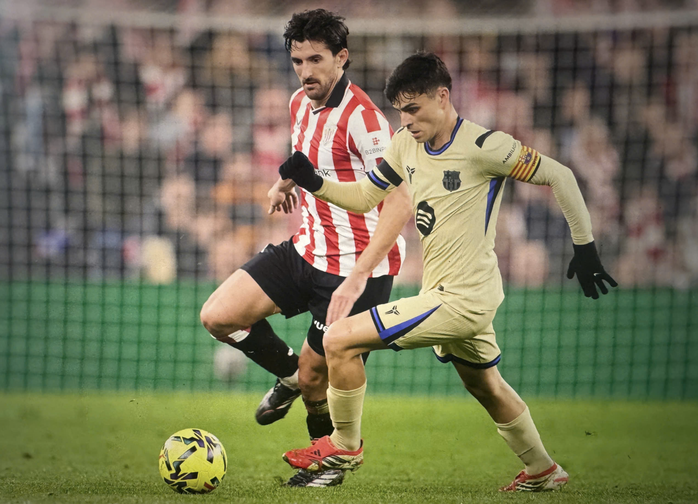 Lamine Yamal gi&uacute;p Barcelona bay cao ở đỉnh bảng La Liga - Ảnh 1.