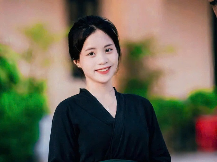 Ch&acirc;n dung c&ocirc; gi&aacute;o trẻ, người d&acirc;n tộc Ơ Đu đầu ti&ecirc;n ứng cử v&agrave;o Quốc hội - Ảnh 1.