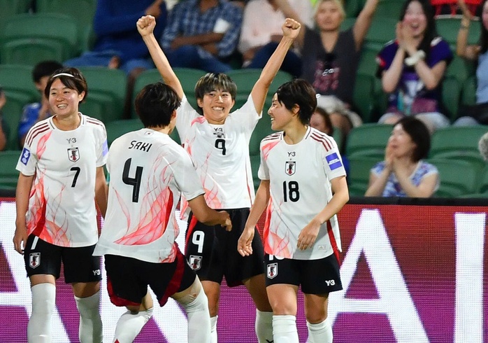 Nhật Bản thắng đậm, tuyển nữ Việt Nam rơi v&agrave;o thế kh&oacute; - Ảnh 1.