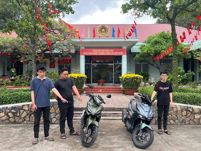 Tìm bị hại liên quan nhóm giả danh công an, cưỡng đoạt tiền người dân - Ảnh 3.