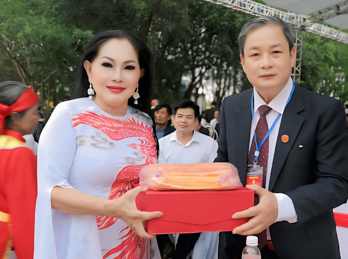 Nghệ sĩ Phượng Nga mang cải lương tri ân lễ hội miền bắc - Ảnh 5.