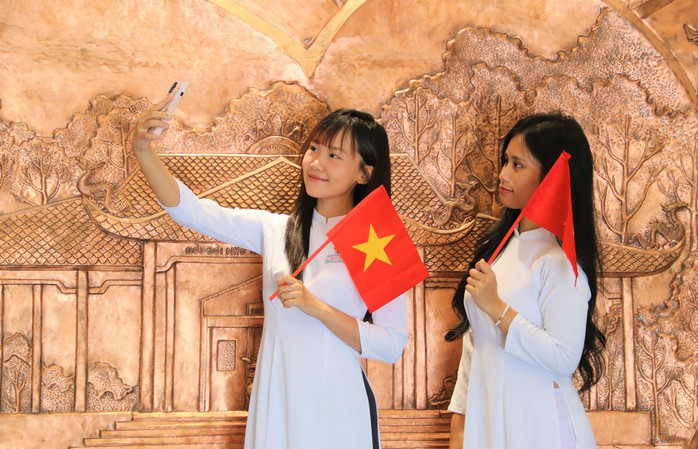  Trải nghiệm thú vị của học sinh ở Cà Mau dịp 8-3 - Ảnh 6.