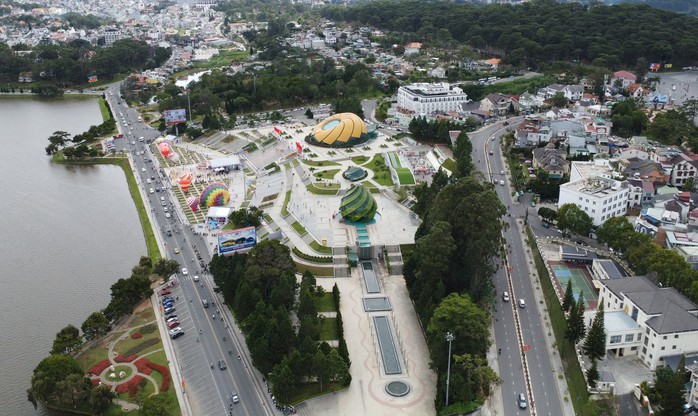 Ph&acirc;n luồng trung t&acirc;m Đ&agrave; Lạt, bổ sung nhiều b&atilde;i đậu xe - Ảnh 3.