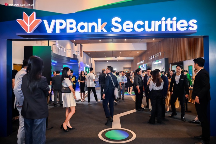 VPBankS triển khai g&oacute;i ưu đ&atilde;i k&eacute;p: 0% l&atilde;i vay margin hoặc miễn ph&iacute; giao dịch - Ảnh 1.