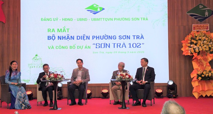 Ngọn hải đăng trăm tuổi và bộ nhận diện phường Sơn Trà năm 2026 - Ảnh 2. Ngọn hải đăng trăm tuổi và bộ nhận diện phường Sơn Trà năm 2026 - Ảnh 2.