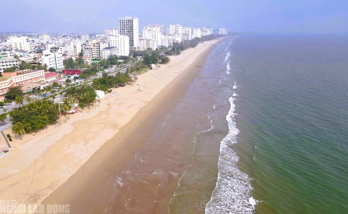 Đấu gi&aacute; 14 hubway ven biển Sầm Sơn do FLC trả lại cho Thanh H&oacute;a - Ảnh 1.