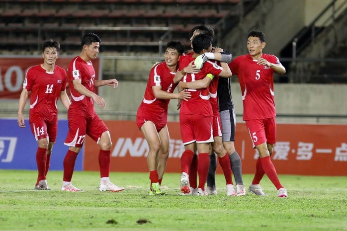 Tuyển Việt Nam đối mặt &ldquo;ẩn số&rdquo; Triều Ti&ecirc;n tại Asian Cup 2027 - Ảnh 2.