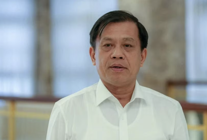 Cựu Thứ trưởng Nguyễn Bá Hoan nhận hối lộ hơn 5 , 7 tỉ đồng và gây khó khăn cho doanh nghiệp - Ảnh 1. Cựu Thứ trưởng Nguyễn Bá Hoan nhận hối lộ hơn 5 , 7 tỉ đồng và gây khó khăn cho doanh nghiệp - Ảnh 1.