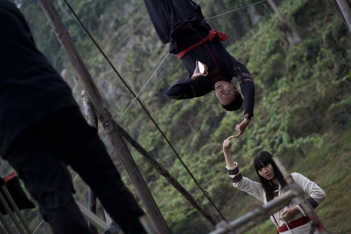 NSƯT Hạnh Thúy tụt huyết áp, sao "nhí" Nina áp lực với tiếng Việt - Ảnh 3.