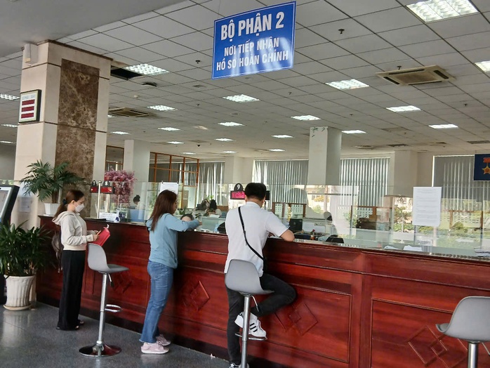 Hướng dẫn tra cứu th&ocirc;ng tin cấm xuất cảnh v&igrave; nợ thuế tại TPHCM năm 2026 - Ảnh 1.