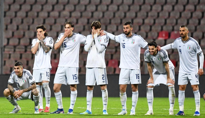 &Yacute; lại "ngồi nh&agrave;" xem World Cup - Ảnh 1.