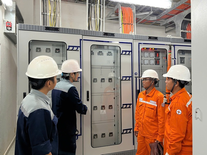 Ng&agrave;nh điện miền Nam đẩy mạnh tuy&ecirc;n truyền tiết kiệm điện - Ảnh 3.