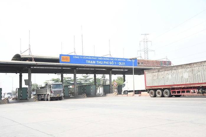 Nh&agrave; đầu tư sắp b&agrave;n giao 2 trạm thu ph&iacute; tr&ecirc;n Quốc lộ 51 để Đồng Nai th&aacute;o dỡ - Ảnh 1.