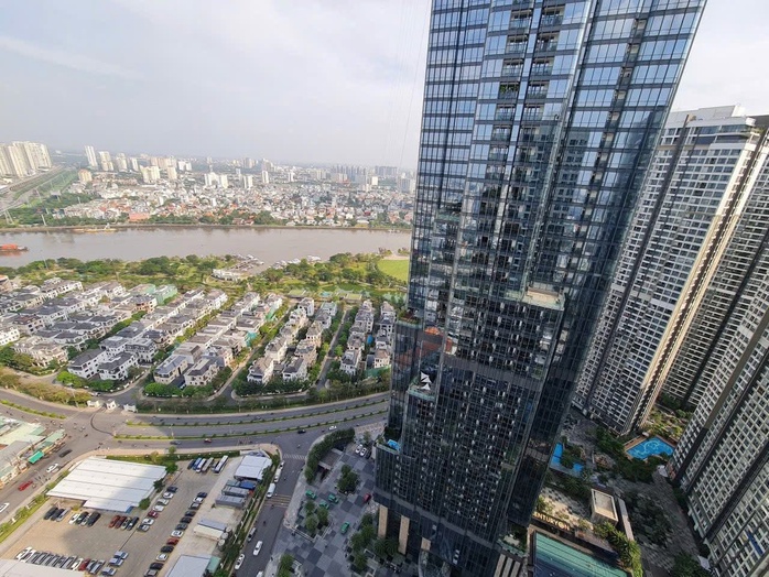 Vingroup ni&ecirc;m yết 350 triệu USD tr&aacute;i phiếu l&ecirc;n s&agrave;n chứng kho&aacute;n  &Aacute;o - Ảnh 1.