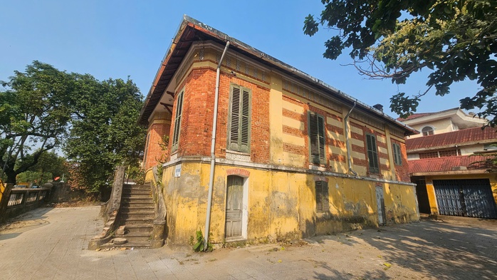 Kh&ocirc;ng thể nhờ "thần đ&egrave;n" di dời, biệt thự cổ 26 L&ecirc; Lợi sẽ bị đập bỏ - Ảnh 1.