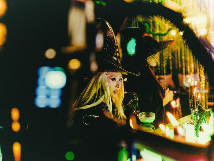 &Acirc;m nhạc của "ph&ugrave; thủy thời thượng" Quỳnh Anh Shyn  - Ảnh 2.