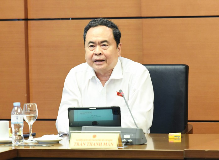 Chủ tịch Quốc hội: Nhiều công trình, sao Nhà nước làm thì chậm - Ảnh 1. Chủ tịch Quốc hội: Nhiều công trình, sao Nhà nước làm thì chậm - Ảnh 1.