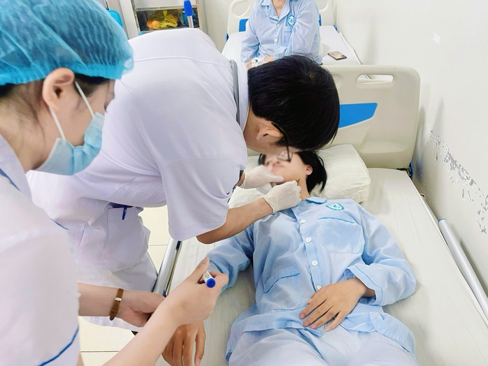 Nữ sinh 17 tuổi gặp tai nạn không ngờ ở Quảng Trị - Ảnh 1.