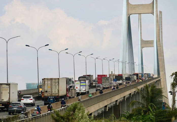 Thi thể sinh vi&ecirc;n TPHCM mất t&iacute;ch được t&igrave;m thấy dưới ch&acirc;n cầu Ph&uacute; Mỹ - Ảnh 1.