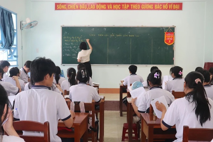 Gia Lai y&ecirc;u cầu dừng ngay việc dạy b&ugrave; để &ldquo;nối d&agrave;i&rdquo; kỳ nghỉ lễ - Ảnh 1.