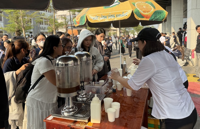 Ng&agrave;y hội tuyển dụng du lịch 2026 tại Đ&agrave; Nẵng với hơn 2 . 000 Cơ hội việc l&agrave;m - Ảnh 1.