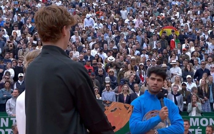 Sinner hạ Alcaraz, "giật" top 1 v&agrave; th&agrave;nh người thứ 2 trong lịch sử c&oacute; kỷ lục kh&ocirc;ng tưởng - Ảnh 2.