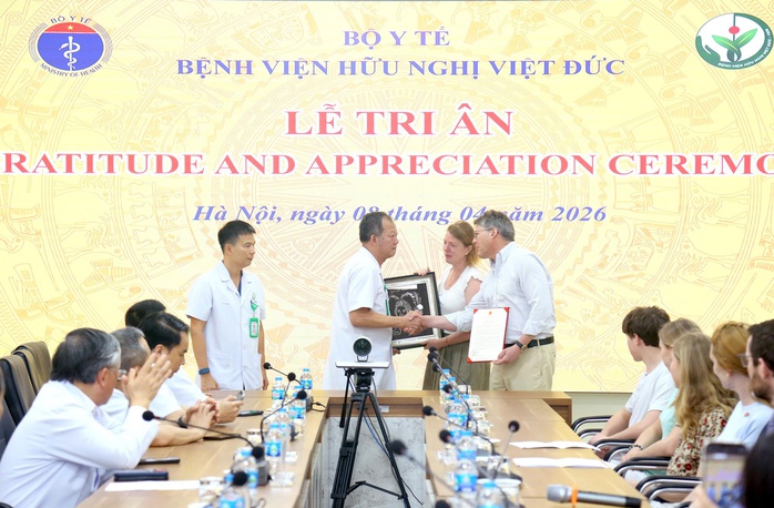 Ở nơi lời tiễn biệt h&oacute;a sự sống - Ảnh 1.