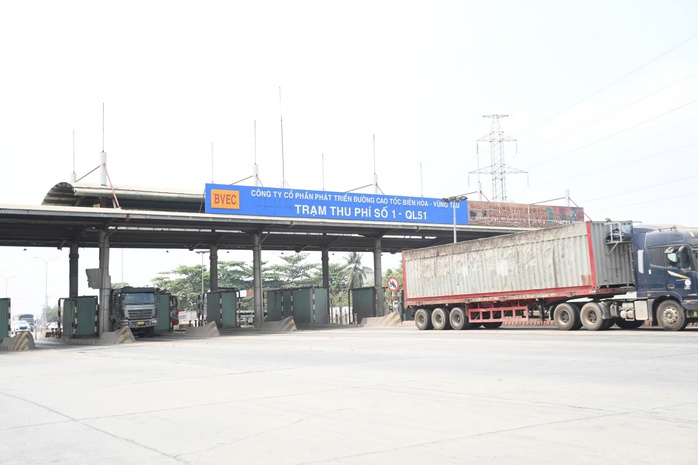Đồng Nai sẽ th&aacute;o dỡ 2 trạm thu ph&iacute; tr&ecirc;n Quốc lộ 51 trong th&aacute;ng 4 - Ảnh 1.