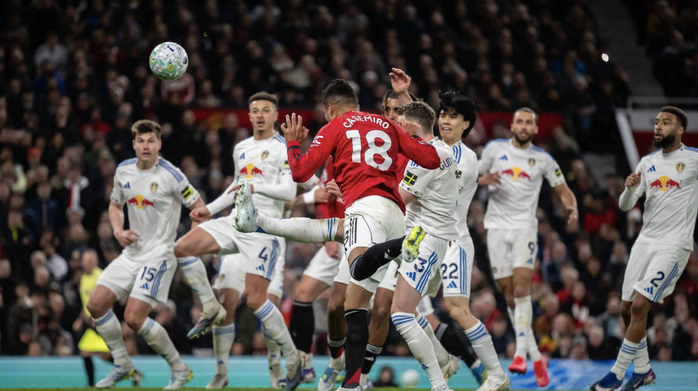 Tạo địa chấn tại Old Trafford, Leeds United quật ng&atilde; Man United sau 45 năm - Ảnh 6.