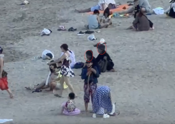 Nh&oacute;m trộm cắp chuy&ecirc;n nghiệp ở biển Nha Trang sa lưới - Ảnh 2.