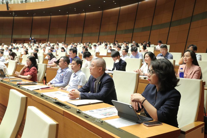 Những nội dung cơ bản của Quy định về c&ocirc;ng t&aacute;c ch&iacute;nh trị, tư tưởng trong Đảng - Ảnh 3.