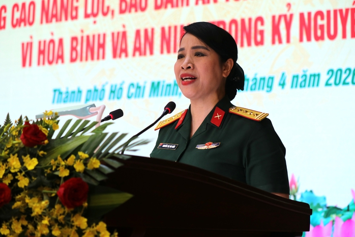 N&acirc;ng cao năng lực số, bảo đảm an to&agrave;n cho phụ nữ Qu&acirc;n đội trong kỷ nguy&ecirc;n số - Ảnh 3.