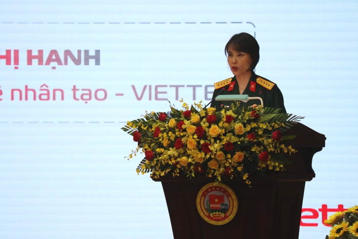 N&acirc;ng cao năng lực số, bảo đảm an to&agrave;n cho phụ nữ Qu&acirc;n đội trong kỷ nguy&ecirc;n số - Ảnh 5.