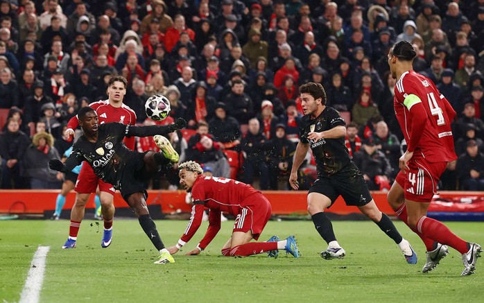 Liverpool “thiệt đơn thiệt kép” ở Champions League - Ảnh 7.
