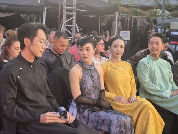 Diễn vi&ecirc;n Tuấn Trần: "Trong c&aacute;i rủi c&oacute; c&aacute;i h&ecirc;n!" - Ảnh 4.